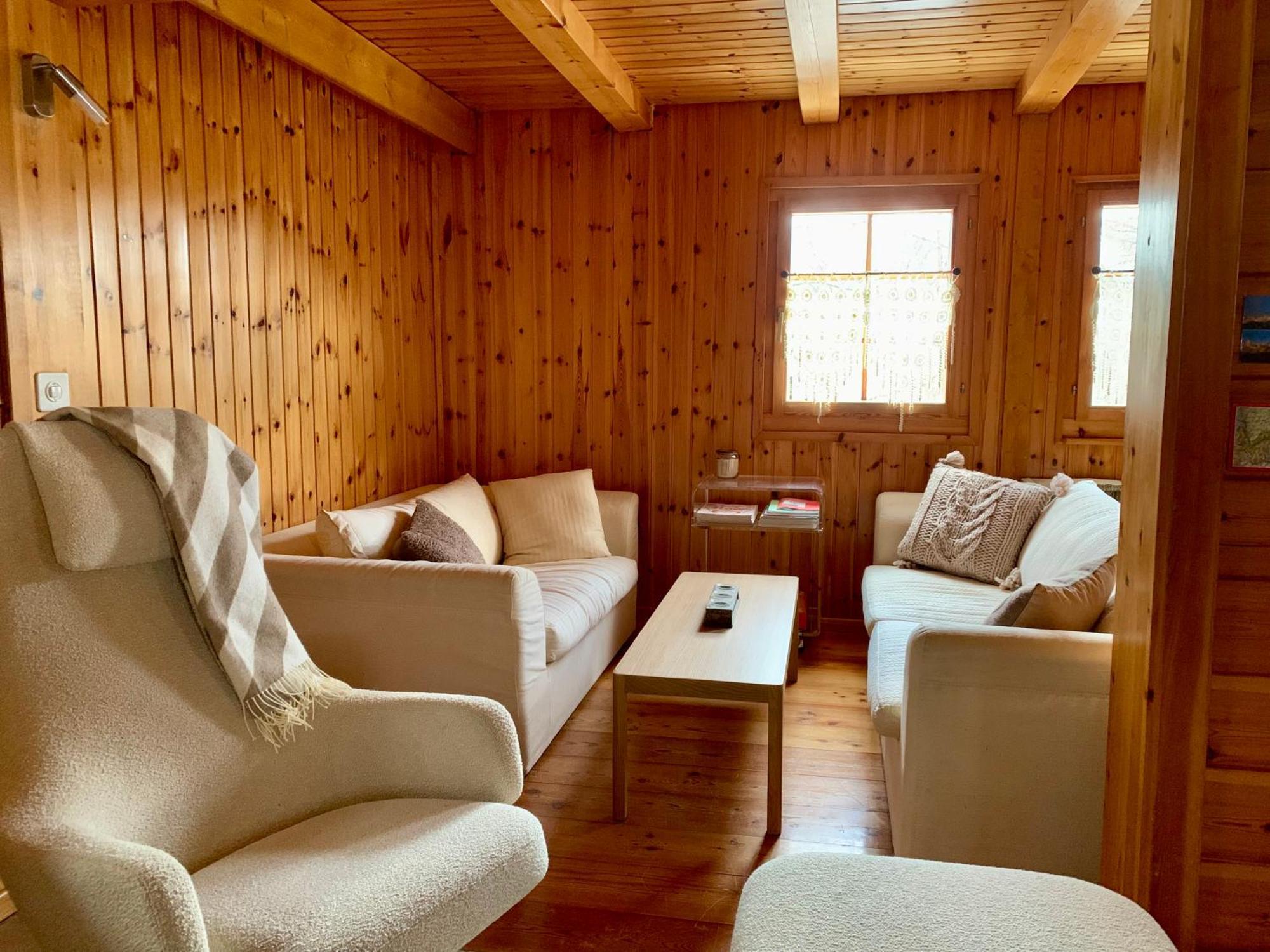 Chalet Typique Confort Avec En Dessous